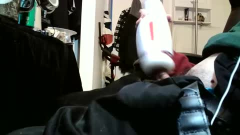 Snapshot of iliketofuck1975 chatting on November 27, 2025, 6:37 am iliketofuck1975 online show from November 27, 2025, 6:37 am