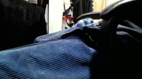 Snapshot of iliketofuck1975 chatting on December 1, 2025, 7:46 am iliketofuck1975 online show from December 1, 2025, 7:46 am