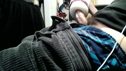 Snapshot of iliketofuck1975 chatting on December 19, 2025, 8:21 am iliketofuck1975 online show from December 19, 2025, 8:21 am