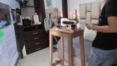 Snapshot of iliy_ chatting on December 17, 2024, 10:55 am ILY   online show from December 17, 2024, 10:55 am