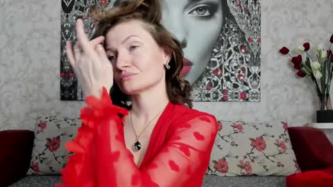 Snapshot of illegalbeauty87 chatting on February 27, 2025, 10:42 pm Ingrid or more easier...Miss GoDDess Mistress online show from February 27, 2025, 10:42 pm