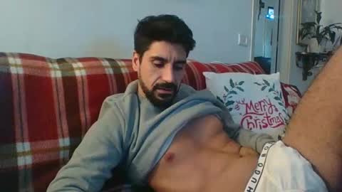 Snapshot of ilmangj90 chatting on December 11, 2024, 3:05 pm ilmangj90 online show from December 11, 2024, 3:05 pm