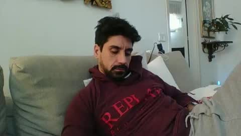 Snapshot of ilmangj90 chatting on January 28, 2025, 11:17 am ilmangj90 online show from January 28, 2025, 11:17 am