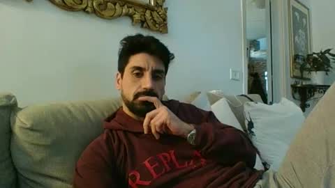 Snapshot of ilmangj90 chatting on January 28, 2025, 3:25 pm ilmangj90 online show from January 28, 2025, 3:25 pm