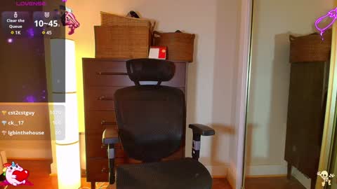 Snapshot of ilyafriend chatting on January 26, 2025, 7:53 am Ilya online show from January 26, 2025, 7:53 am