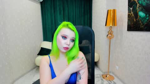Snapshot of im__youre_sunshine chatting on February 9, 2025, 11:15 pm Roxy online show from February 9, 2025, 11:15 pm