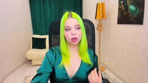 Snapshot of im__youre_sunshine chatting on February 14, 2025, 5:46 pm Roxy online show from February 14, 2025, 5:46 pm