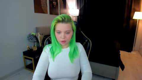 Snapshot of im__youre_sunshine chatting on October 15, 2025, 8:09 pm Roxy online show from October 15, 2025, 8:09 pm