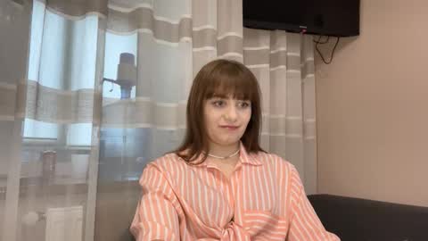 Alisa online show from October 17, 2025, 7:11 am