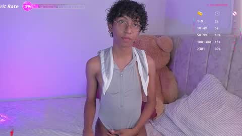 Snapshot of im_angeel chatting on September 14, 2025, 8:41 pm   online show from September 14, 2025, 8:41 pm