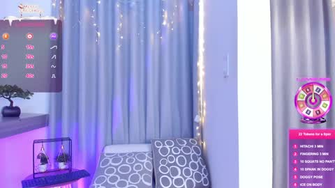  LUCY online show from December 24, 2024, 2:44 pm