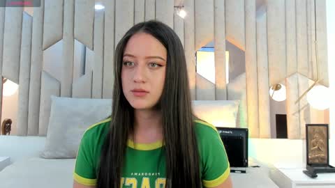 Caro   online show from December 11, 2024, 8:04 am