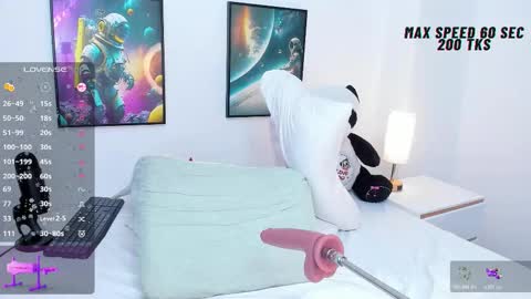 Keity online show from November 6, 2025, 9:05 pm