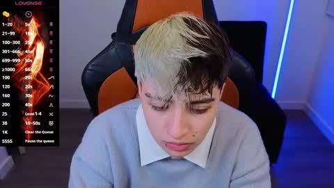 Laia online show from October 28, 2025, 12:25 am