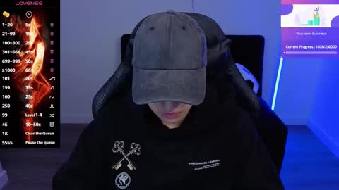 Laia online show from November 13, 2025, 11:58 pm