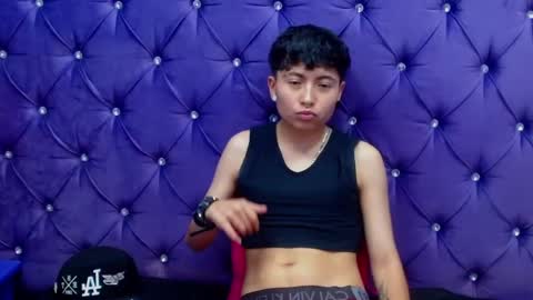 Snapshot of im_mathias chatting on January 9, 2025, 5:55 am mathias online show from January 9, 2025, 5:55 am