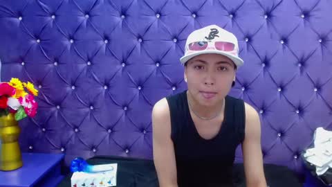 Snapshot of im_mathias chatting on January 11, 2025, 6:03 am mathias online show from January 11, 2025, 6:03 am