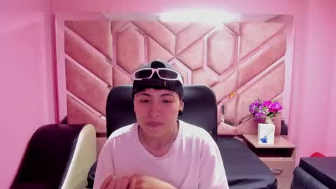 Snapshot of im_mathias chatting on January 14, 2025, 8:41 am mathias online show from January 14, 2025, 8:41 am