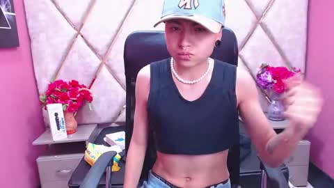 Snapshot of im_mathias chatting on February 8, 2025, 7:26 am mathias online show from February 8, 2025, 7:26 am