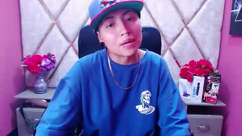 Snapshot of im_mathias chatting on February 18, 2025, 2:05 am mathias online show from February 18, 2025, 2:05 am