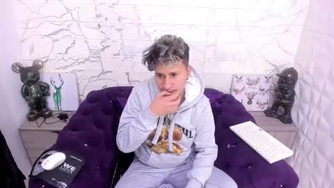 im_milan_rs online show from January 22, 2025, 6:42 am