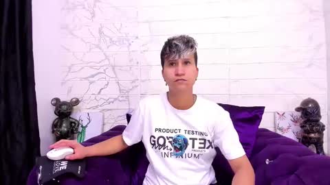 im_milan_rs online show from February 2, 2025, 11:53 pm