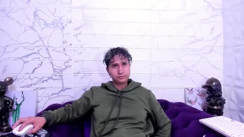 im_milan_rs online show from February 6, 2025, 3:48 am