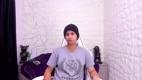 im_milan_rs online show from February 10, 2025, 12:08 am