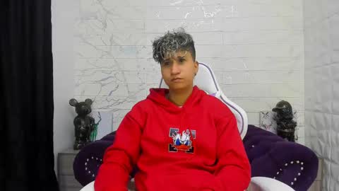 im_milan_rs online show from February 17, 2025, 12:43 am