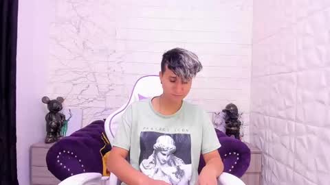 im_milan_rs online show from February 19, 2025, 3:28 am