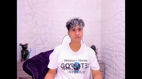 im_milan_rs online show from February 20, 2025, 12:30 am