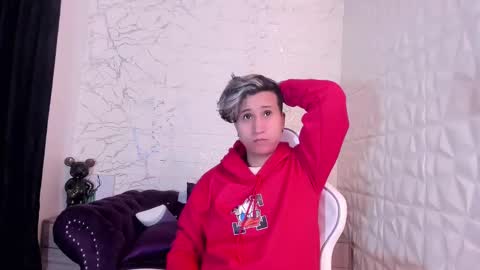 im_milan_rs online show from March 9, 2025, 10:41 am