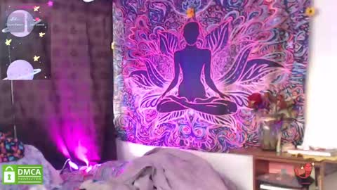 Cutie pie online show from March 8, 2025, 9:51 pm