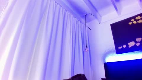 im_shannon_44 online show from March 12, 2025, 5:13 am