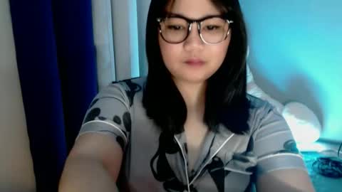 cherryl online show from November 5, 2025, 8:31 pm
