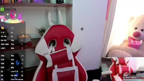 Snapshot of im_yoursweetlisa chatting on October 24, 2025, 9:11 pm Lisa Hyga online show from October 24, 2025, 9:11 pm