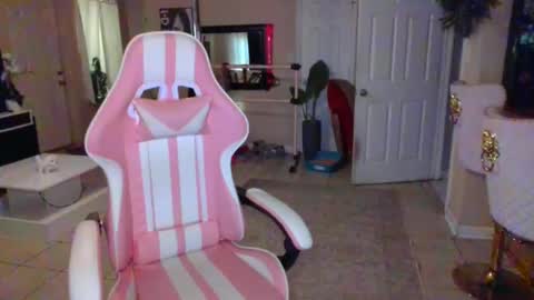 Snapshot of iman_love chatting on October 23, 2025, 6:50 pm iman_love online show from October 23, 2025, 6:50 pm