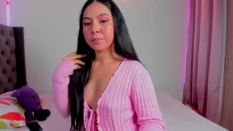 Dayana  online show from November 2, 2025, 5:43 am