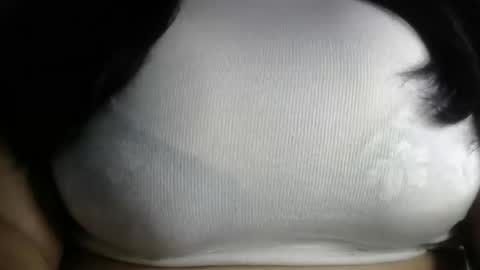 mia latina online show from October 15, 2025, 5:13 pm