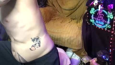 Snapshot of imglorious1 chatting on November 10, 2025, 11:26 pm JJ online show from November 10, 2025, 11:26 pm