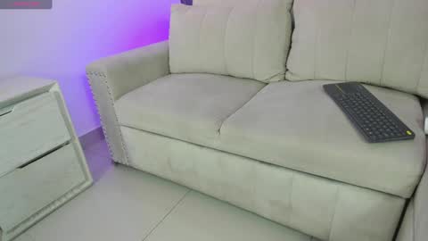 Snapshot of imkrystall chatting on January 12, 2025, 12:07 am Krystall online show from January 12, 2025, 12:07 am