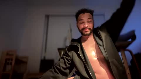 Snapshot of imlightskn chatting on September 25, 2025, 10:08 am imlightskn online show from September 25, 2025, 10:08 am