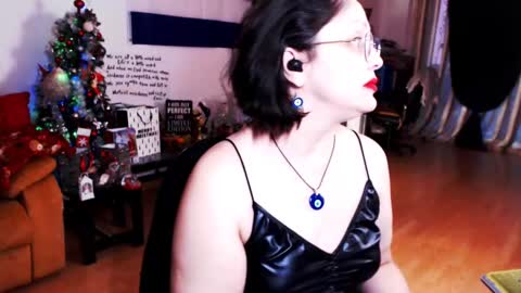 Snapshot of imperatrizasado chatting on December 13, 2024, 5:49 am Empress online show from December 13, 2024, 5:49 am
