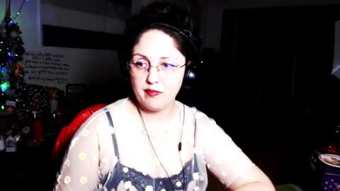 Snapshot of imperatrizasado chatting on January 19, 2025, 6:21 pm Empress online show from January 19, 2025, 6:21 pm