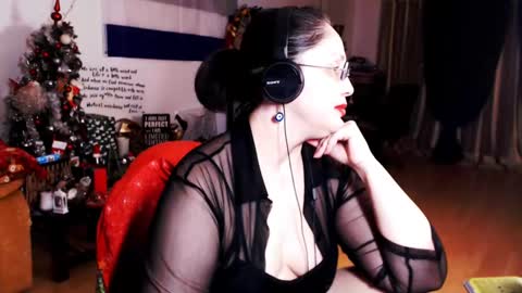 Snapshot of imperatrizasado chatting on February 3, 2025, 9:50 pm Empress online show from February 3, 2025, 9:50 pm