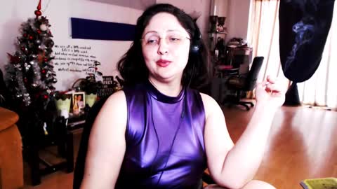 Snapshot of imperatrizasado chatting on March 1, 2025, 1:29 pm Empress online show from March 1, 2025, 1:29 pm
