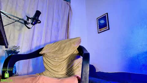 Snapshot of imyourg0d chatting on September 24, 2025, 2:37 am Daniel thumb up me please its important Im new INDEPENDENT MODEL online show from September 24, 2025, 2:37 am