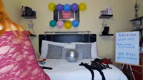 inannalove online show from November 8, 2025, 10:15 am