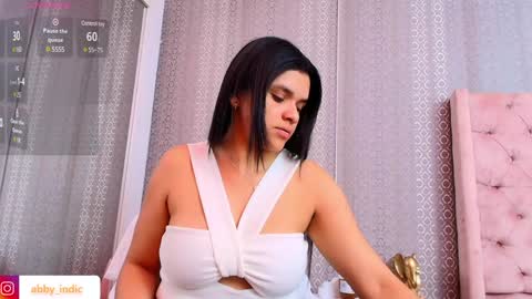 Snapshot of indi_catalina chatting on February 6, 2025, 11:54 am Indi Catalina online show from February 6, 2025, 11:54 am