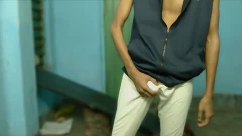 Suman Leo online show from November 23, 2025, 8:41 pm